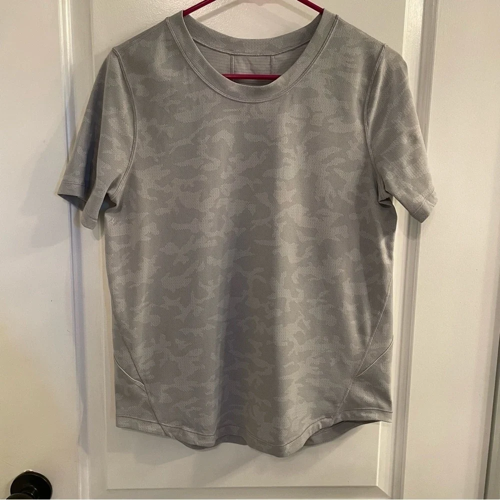 Lululemon Long Distance Short Sleeve Incognito Camo SSL Silver Drop Alpine White